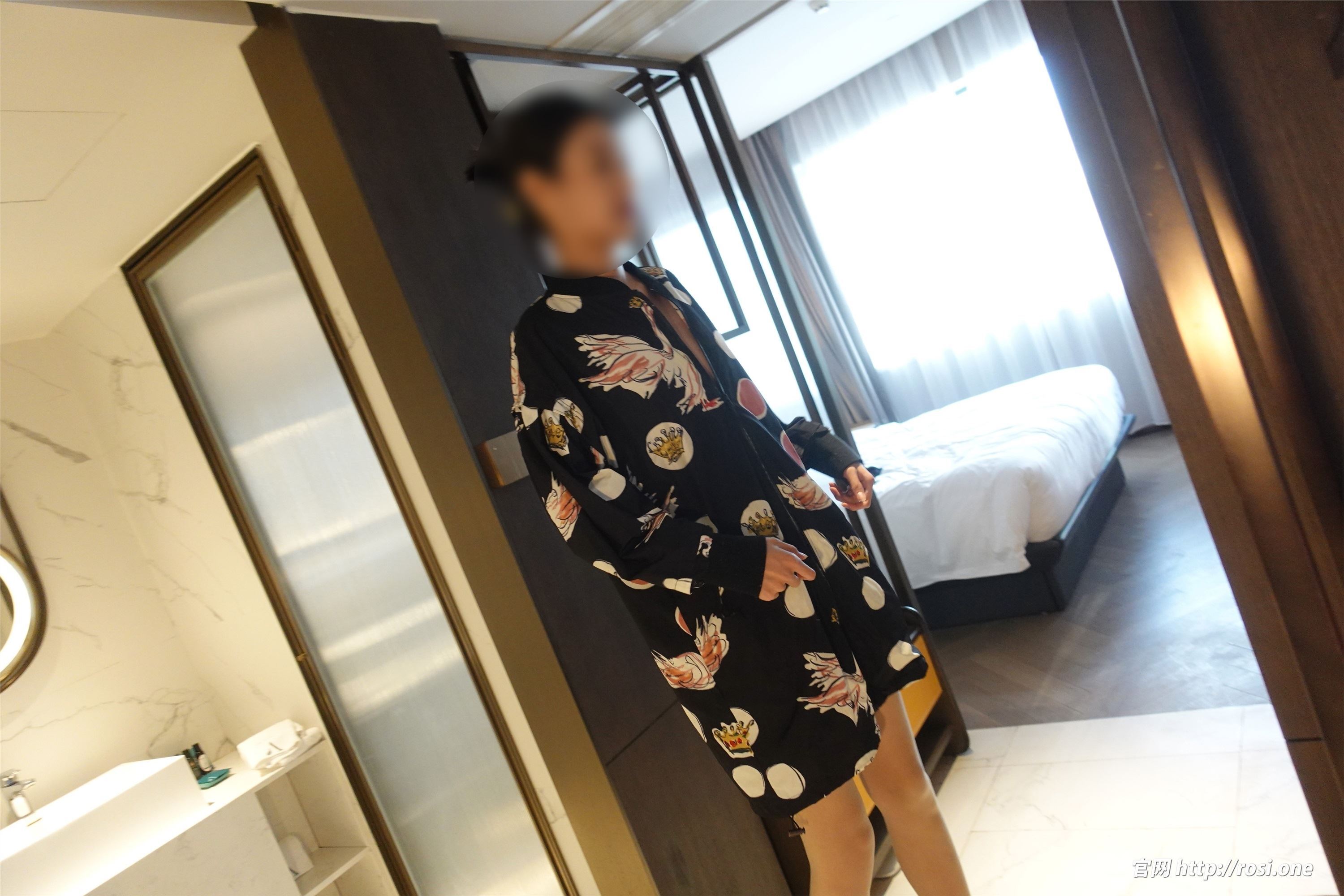 ROSI写真 2022.01.14 NO.3693